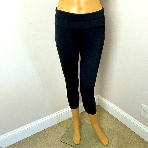 Athleta Cropped Leggings – Size Small - Picture 1 of 11